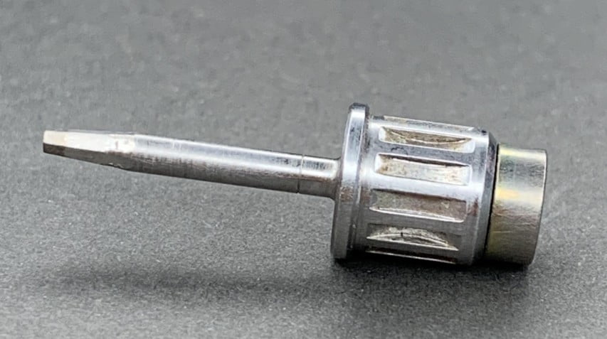 implant screwdriver