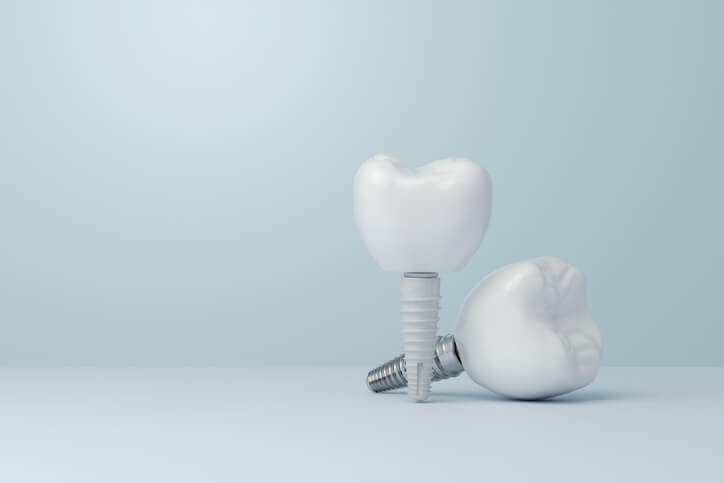 zirconia implants