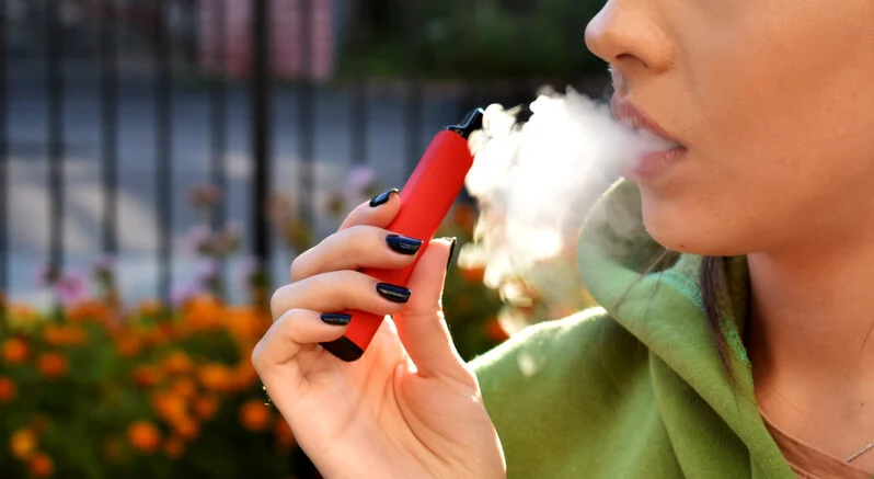 Can Vaping Affect Your Teeth and Oral Health?