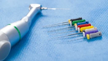 Endodontic instruments